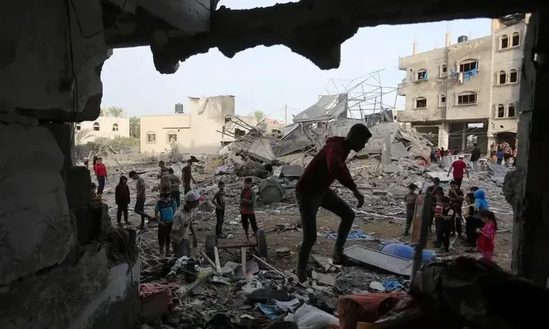 Israel&rsquo;s war on Hamas homes in on Gaza hospitals