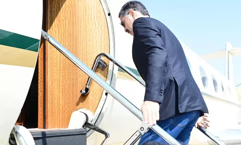 Caretaker PM Kakar returns from Saudi Arabia after attending summit on Gaza