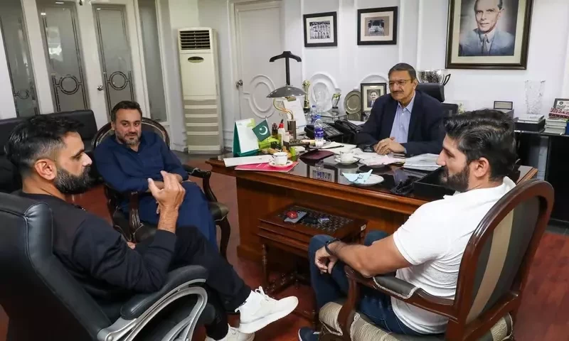Ex-cricketers suggest keeping Babar Azam captain of Test team: sources