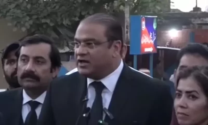 PTI chief&rsquo;s aid claims attempts being made to keep Imran Khan in jail