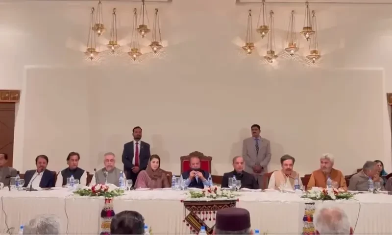 Major political shift in Balochistan as over 30 politicians join PML-N