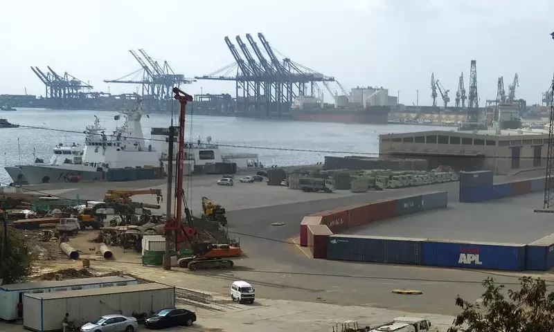 Afghanistan urges Pakistan to release &lsquo;thousands of containers&rsquo; from port