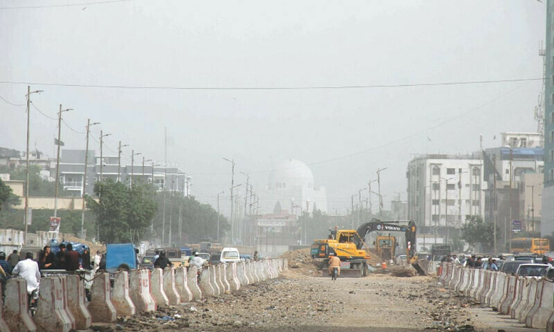 Residents urged to wear masks as Karachi air pollution increased
