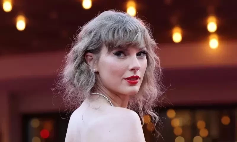 Fan dies at Taylor Swift show in sweltering Rio de Janeiro