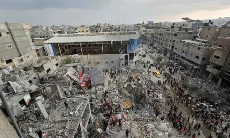 Dozens killed as Israel strikes UN-run school in Gaza&rsquo;s Jabalia refugee camp