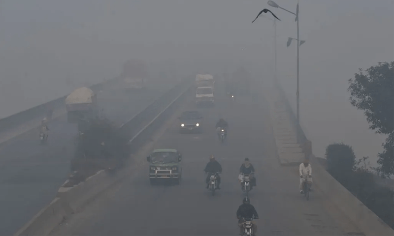 Smart lockdown brings slight improvement in Lahore&rsquo;s air quality