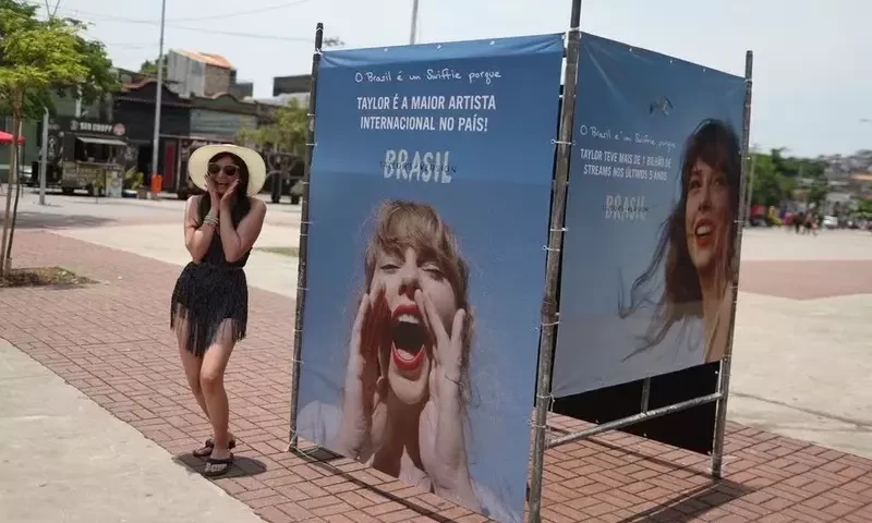 Taylor Swift postpones scorching Rio de Janeiro show after fan&rsquo;s death