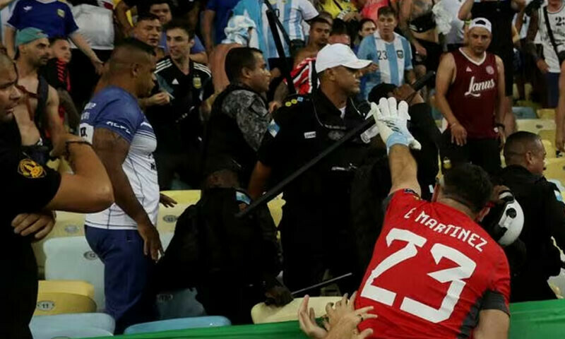 Violent clashes mar Brazil v Argentina World Cup qualifier