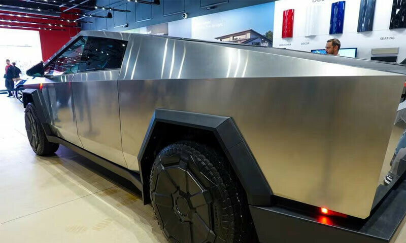 Tesla&rsquo;s Cybertruck - top features and specifications