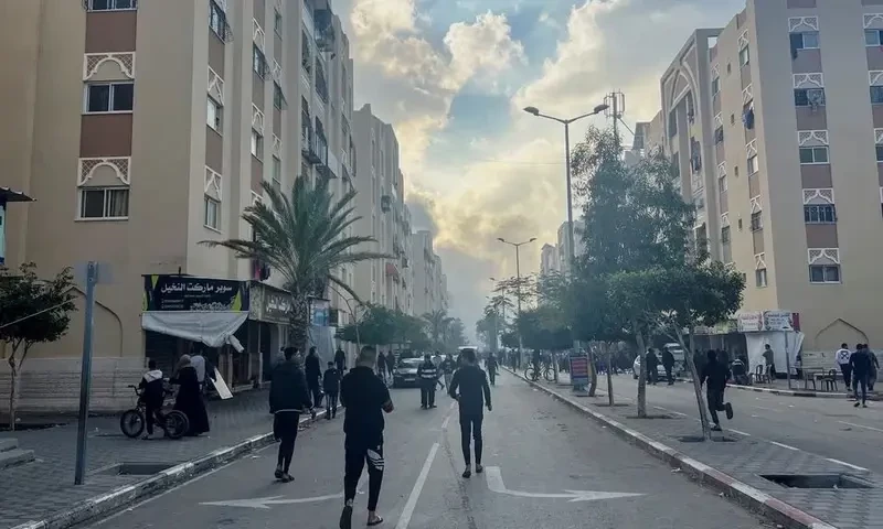 More than 100 reported killed in Gaza as fighting shatters Israel-Hamas truce