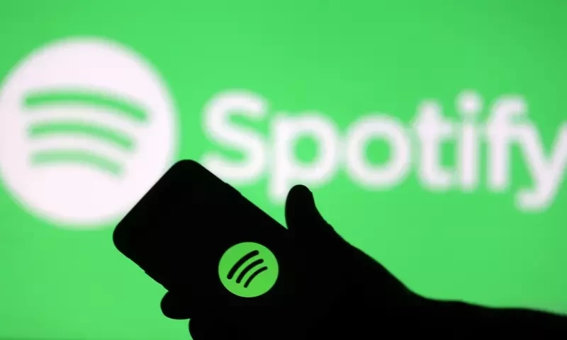 Spotify cuts 17% of jobs as economic growth slows