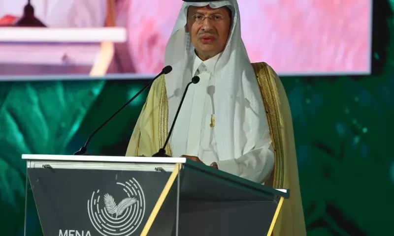 Saudi Arabia says &lsquo;absolutely not&rsquo; to oil phaseout at COP28