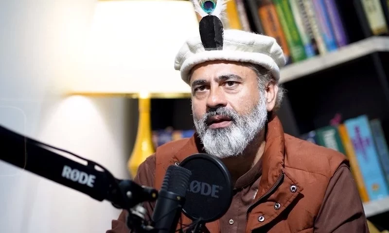 &lsquo;I was a living corpse&rsquo;: Journalist Imran Riaz Khan on his disappearance