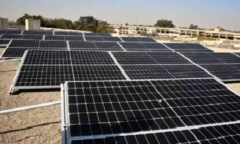 UKAA&rsquo;S solar initiatives powering Karachi varsities