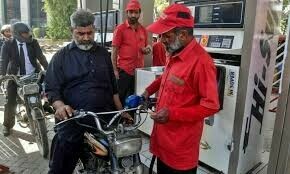 Petroleum prices likely to drop by Rs10