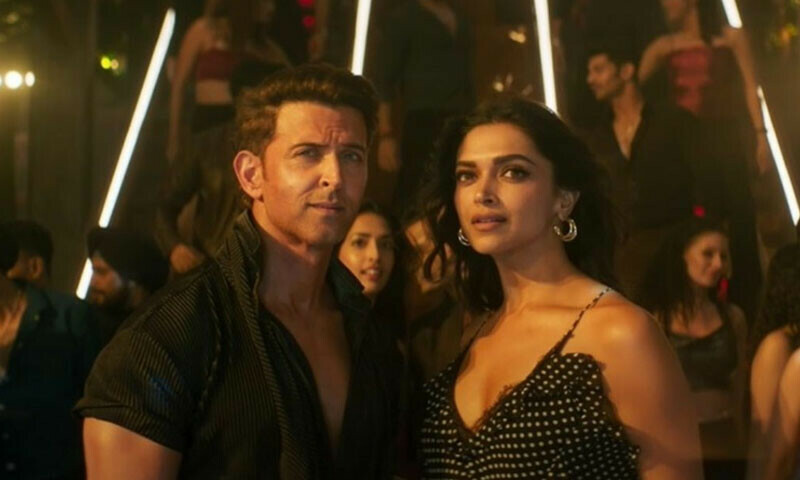 Hrithik, Deepika groove on the music in new &lsquo;Fighter&rsquo; song