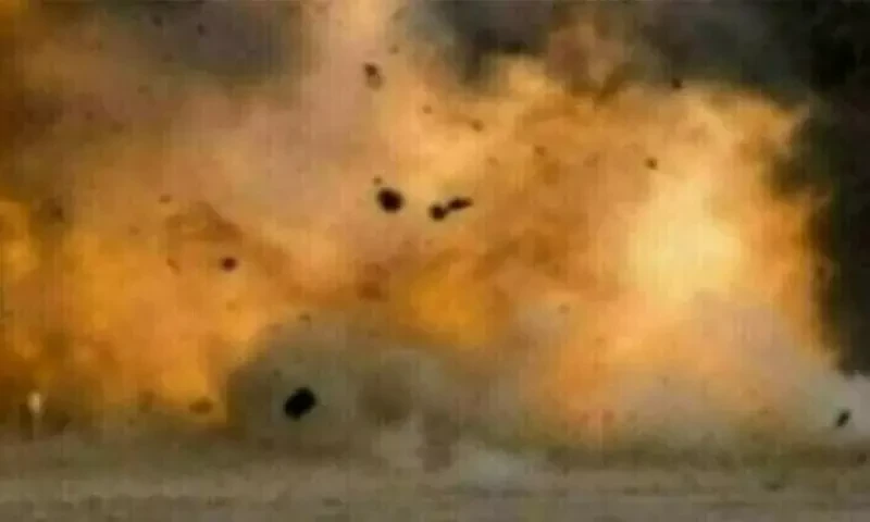 Nine dead in India factory blast