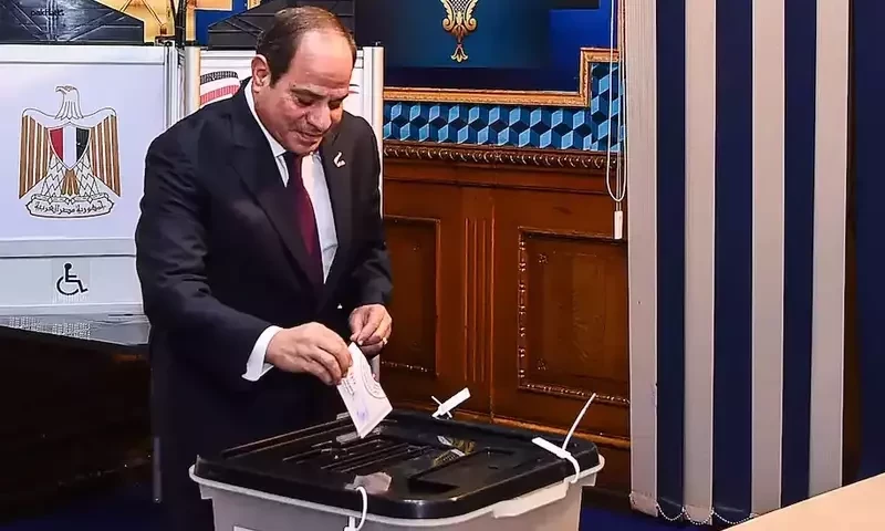 Egypt&rsquo;s Sisi sweeps to third term as president with 89.6% of vote