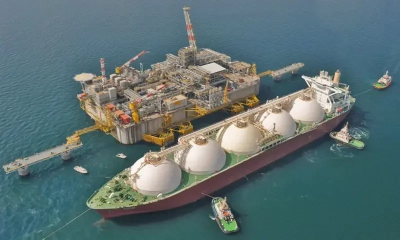 Pakistan sues global commodity trader over failure to deliver LNG cargo