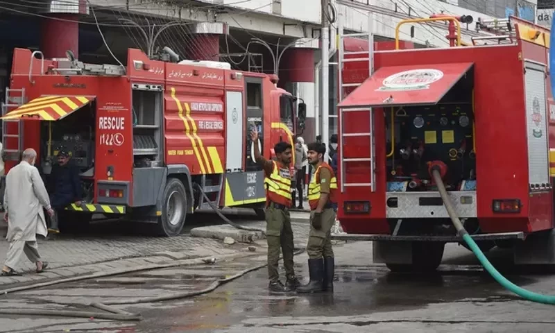 Karachi&rsquo;s Parsa Tower fire extinguished: Karachi mayor