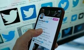 Social media platform X back up after global outage