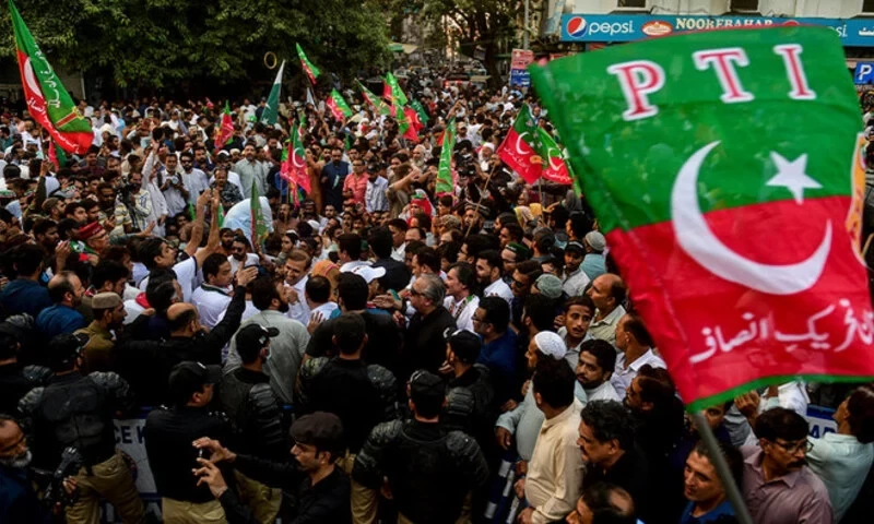 PTI postpones decision to approach court against ECP&rsquo;s decision