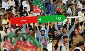 PHC hands the bat symbol back to PTI in interim relief order