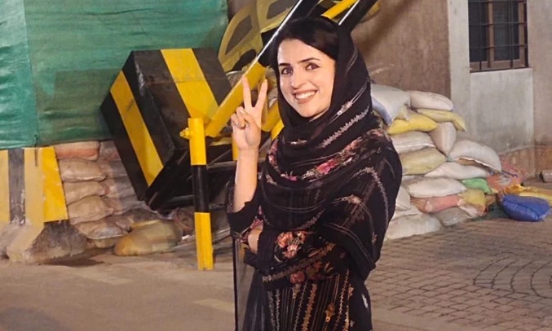 Mashaal Yousafzai bursts into laughter during PHC hearing