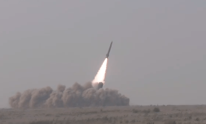 Pakistan tests Fatah-II missile system