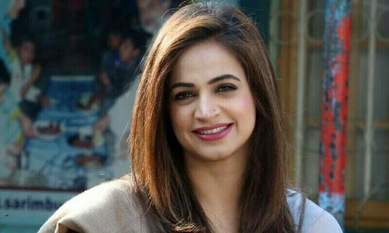 Noor Bukhari ends up revealing her real name amid election stunt