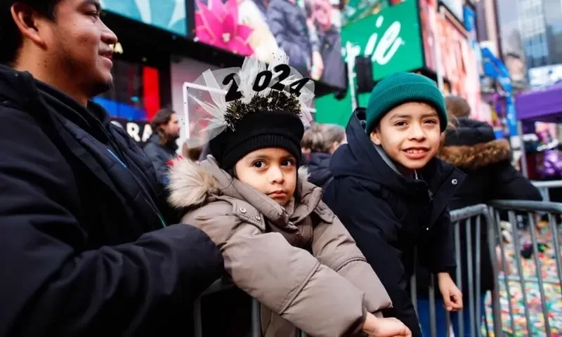 World prepares to ring in 2024