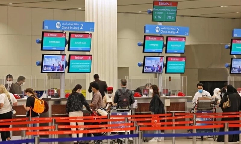 You can stay at hotel for free in UAE on transit visa