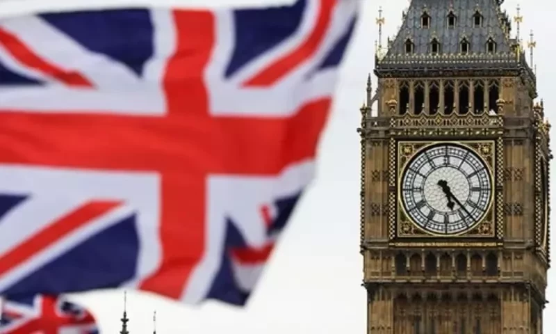 UK revises rules for tourist visa holders