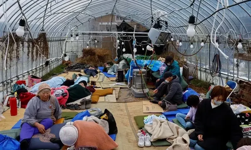 Japan quake toll rises to 68 as weather hampers rescuers