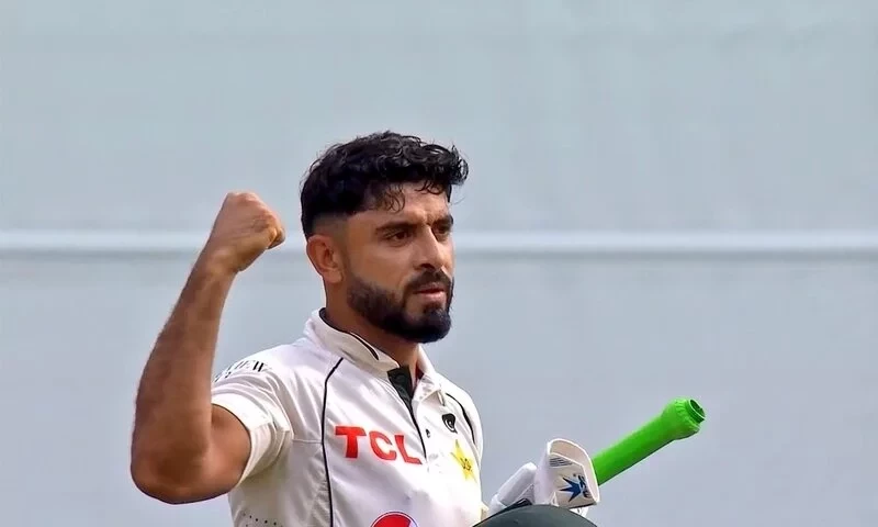Aamer Jamal sets a new record for the highest score by a No. 9 Pakistan hitter
