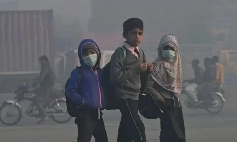 KP govt extends winter vacations till Jan 13