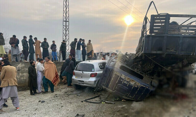 Bomb blast kills six policemen guarding polio team in KP&rsquo;s Bajaur