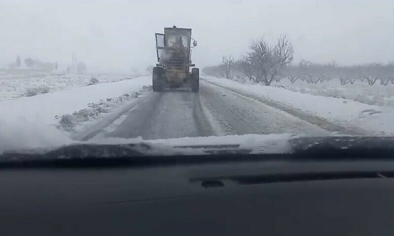 Balochistan receives snowfall as cold to persist across the country
