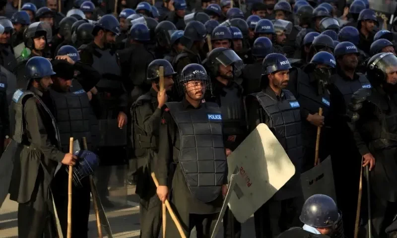 Govt to deploy thousands of security forces for general elections