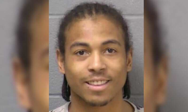 Chicago-area man sought as suspect in eight shooting deaths