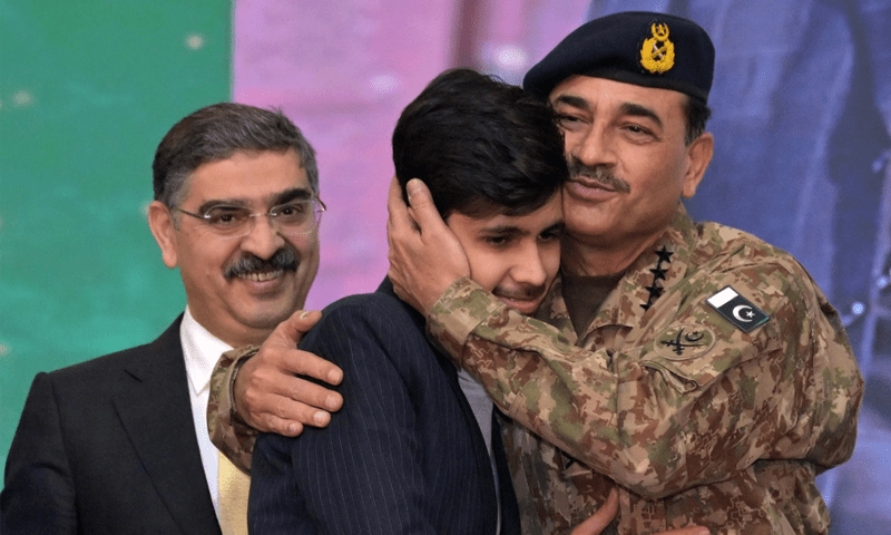 Attendees reveal inside story of Army Chief&rsquo;s interaction with youth