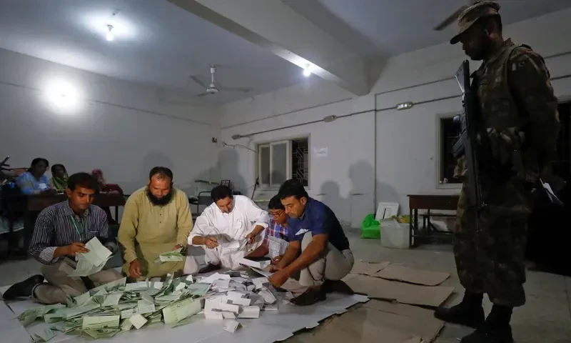 Armed forces to guard polling stations for five days in elections