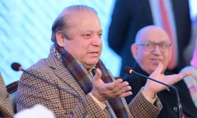 Nawaz Sharif receives flak for calling KP people naive