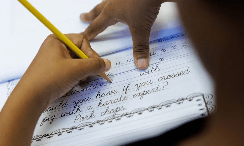 American kids to be taught old-school cursive handwriting again