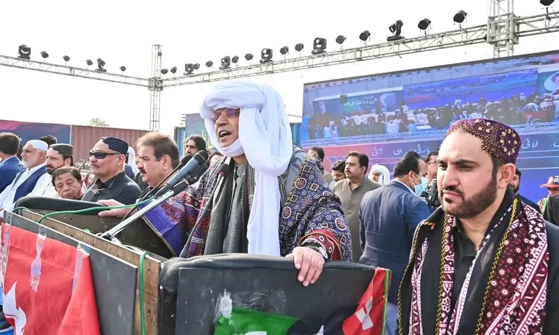 There&rsquo;s still no perfect democracy in country, says Zardari