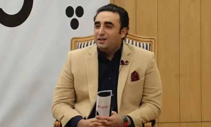 Bilawal says Nawaz Sharif seems &lsquo;too cowardly&rsquo; to face him in debate