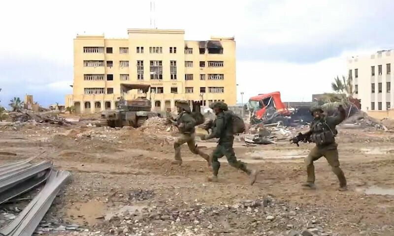 Israeli PM says UN agency for Palestinians must close, Israeli warplanes strike Gaza