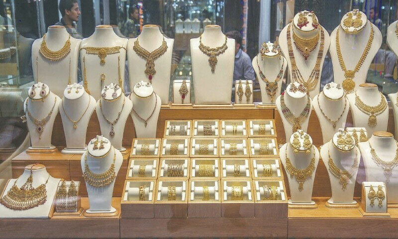 Gold prices increase again in Pakistan