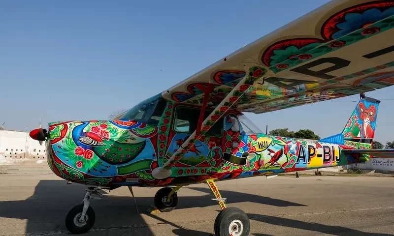 Private aircraft warms up for MQM-P&rsquo;s election campaign