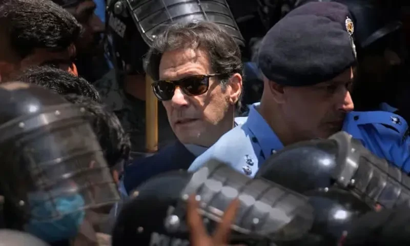 Khan claims receiving &lsquo;offer&rsquo; before his conviction
